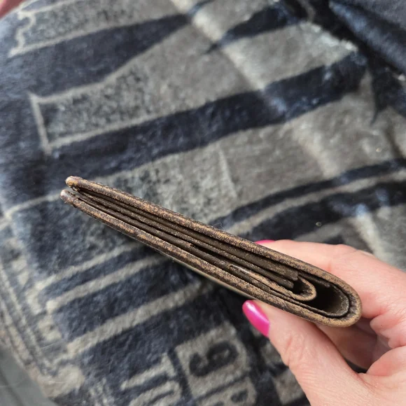 Vintage Burberrys Nova Check Bifold wallet, - Picture 5 of 11